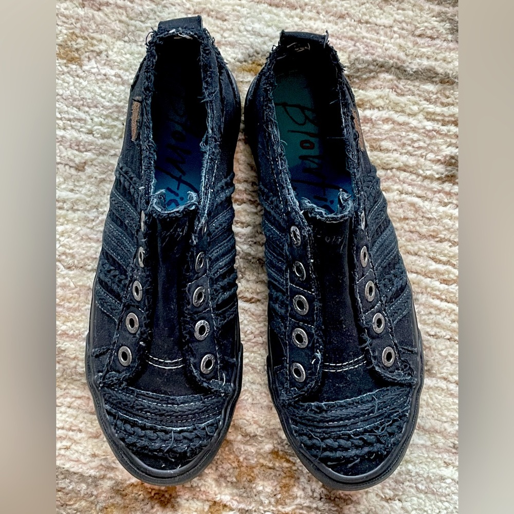 Blowfish ~ black slip on sneakers women’s size 9